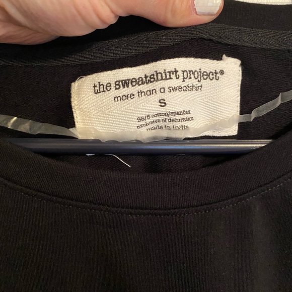 NWT, The Sweatshirt Project top, size Small - Picture 4 of 5
